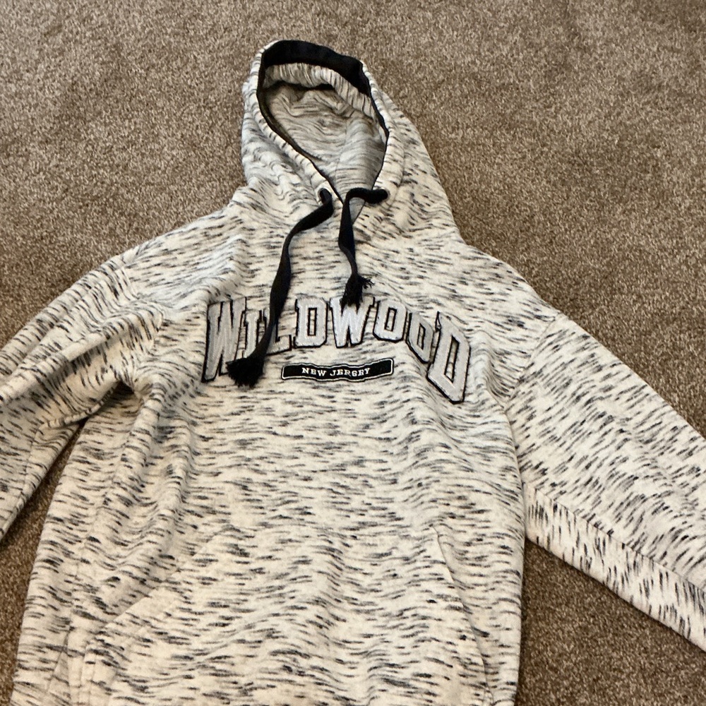 Wildwood Women's Gray Hoodie